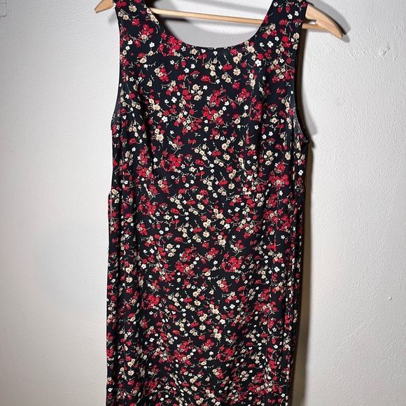 R&K Originals Dress + Sweater Embroidered Flowers and mini pearl beads Sz 10 - Picture 4 of 8